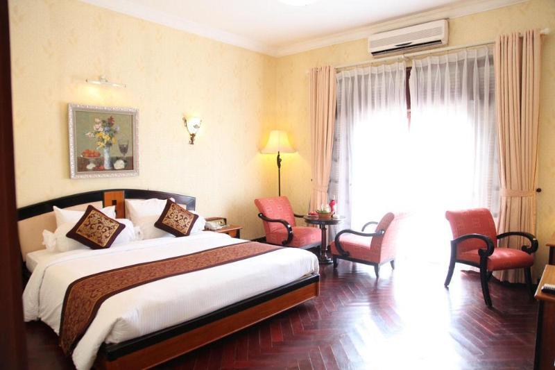 Курортный комплекс Tuan Chau 4*